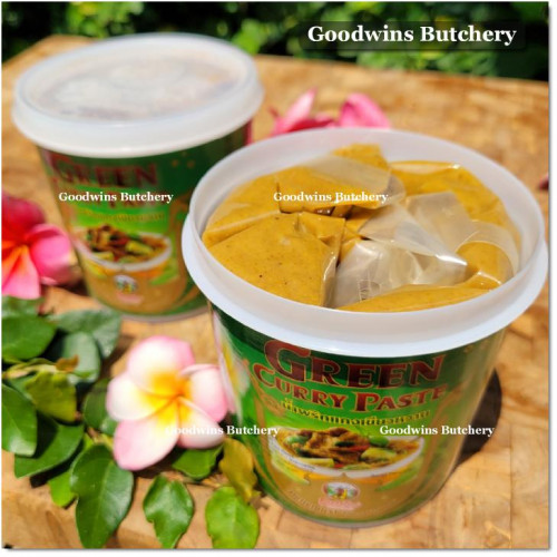 Curry paste THAI GREEN CURRY Pantai Norasingh Thailand 14oz 400g